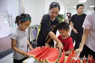 吃瓜群众小盆友视频,童言无忌,揭秘娱乐圈幕后趣事