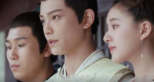 英雄救美吃瓜群众是谁啊,一场惊心动魄的救援瞬间